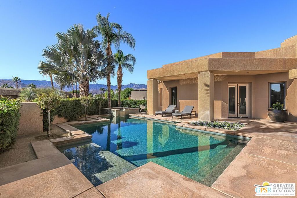 23 Ambassador Circle