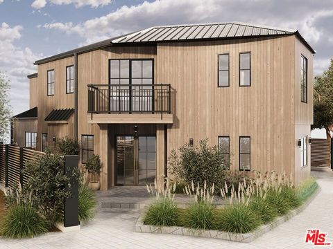 Photo of 151 5th Anita Drive, Los Angeles, CA 90049 (MLS # 25605385)