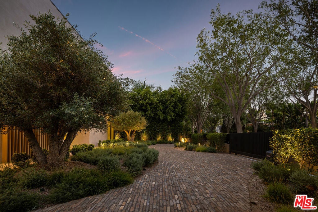 510 N Alpine Drive