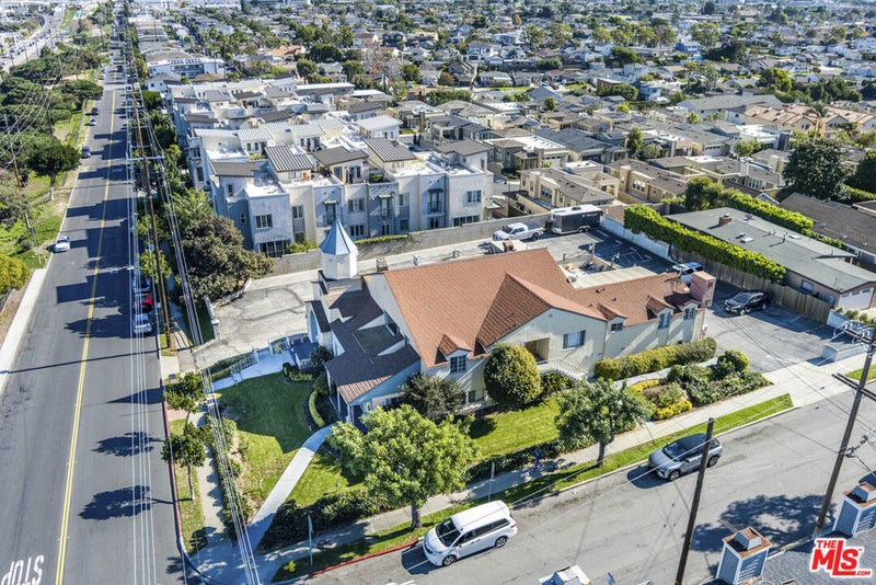 500 E Imperial Avenue