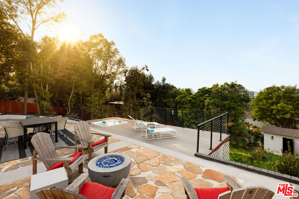 3345 Wonder View Drive