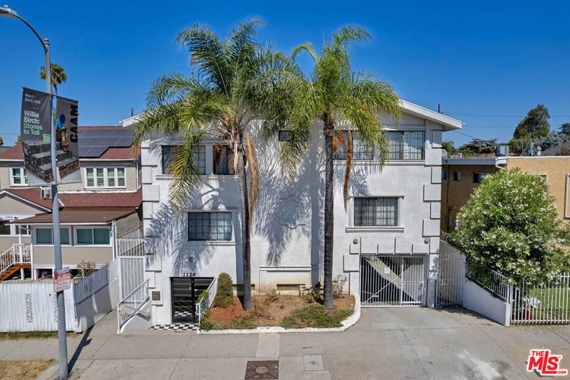 2129 Crenshaw Boulevard