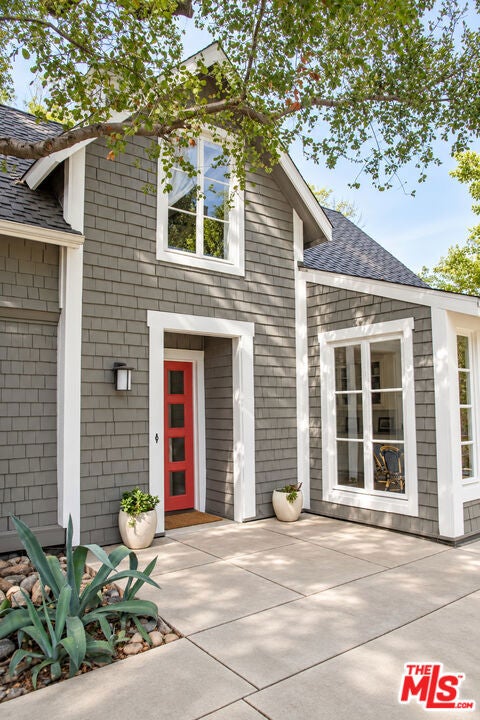 379 Bellefontaine Street