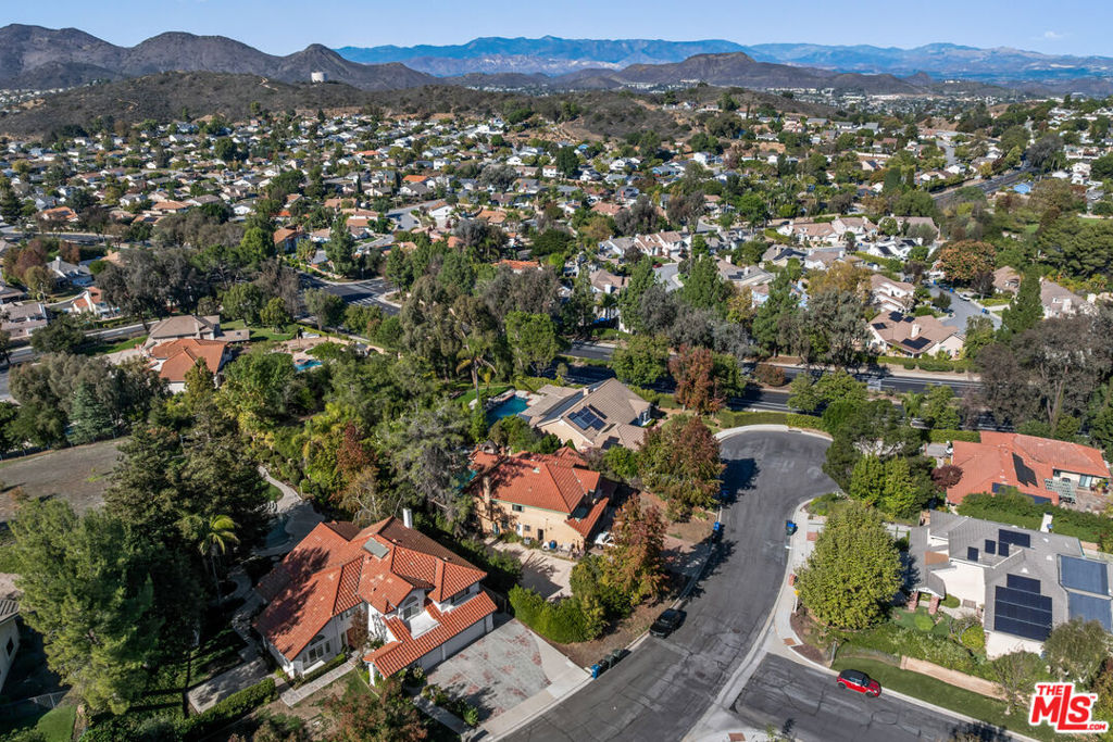 947 Golden Crest Avenue