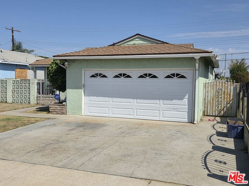 2203 W 158th Street