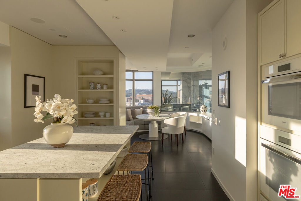 Properties 4 10800 Wilshire Boulevard 1501