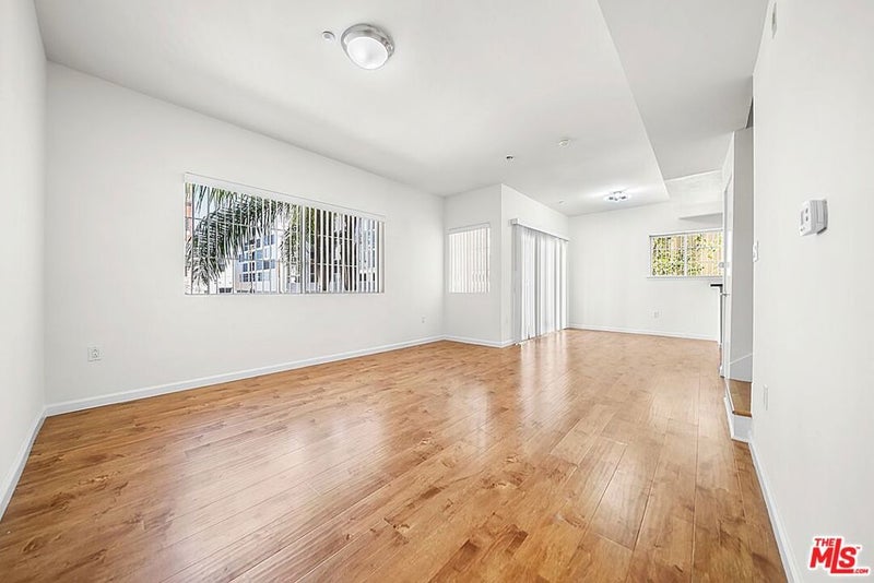 2864 Sunset Place 201