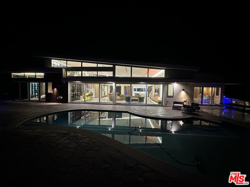 5416 Horizon Drive