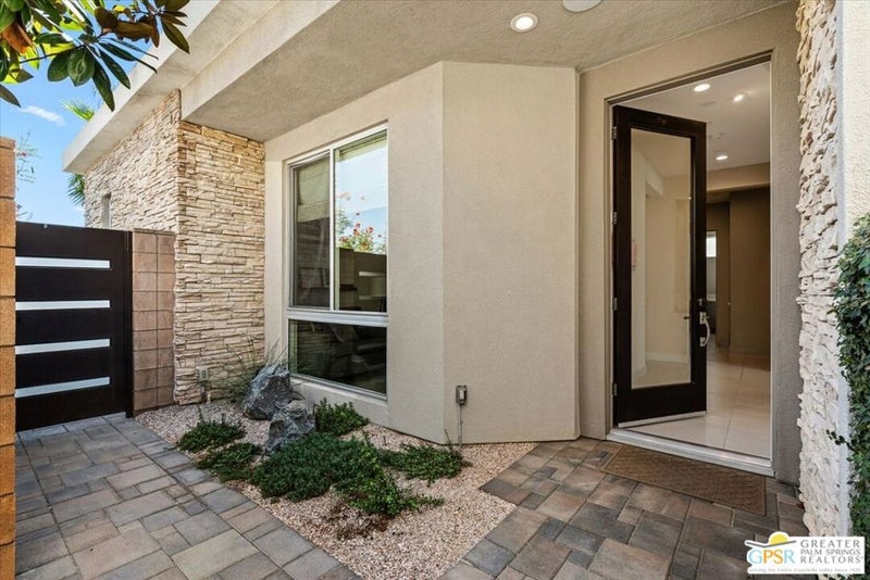 1107 Celadon Street