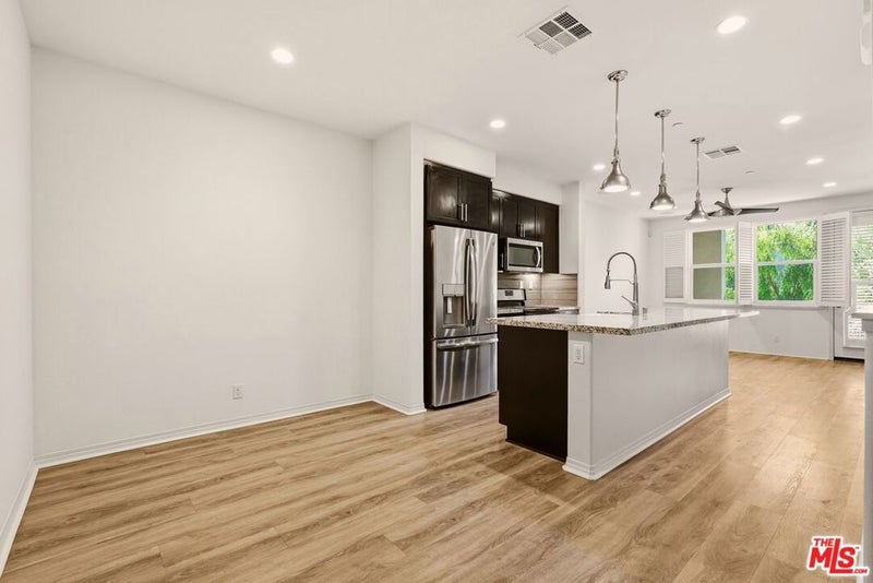 2479 S Tapestry Way