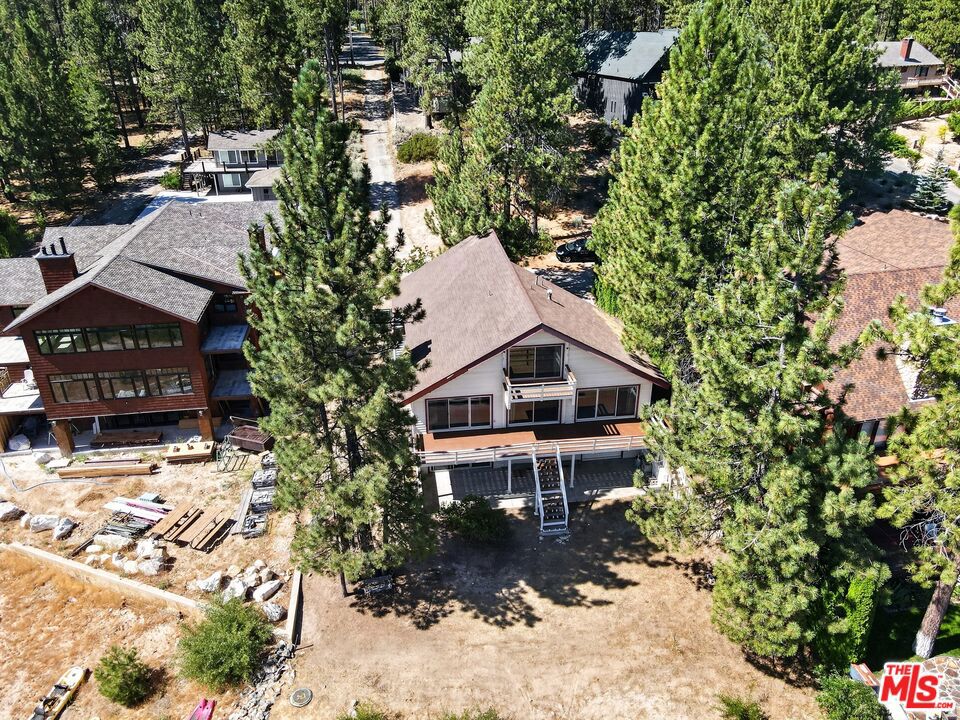 39000 Waterview Drive