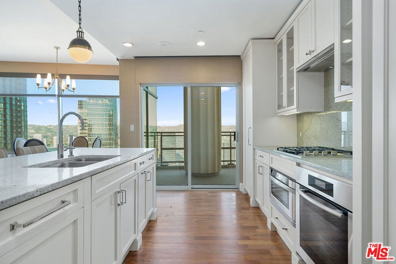 1 W Century Drive 35D
