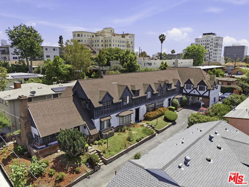 2556 W 5th Street