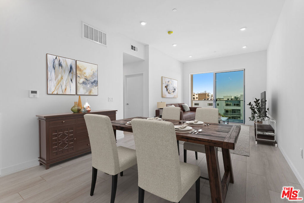 Properties 1 1650 Sawtelle Boulevard 303