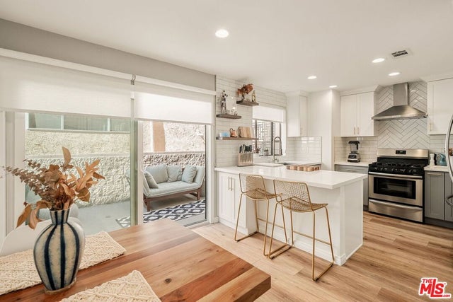 922 Lincoln Boulevard 2 #2, Santa Monica