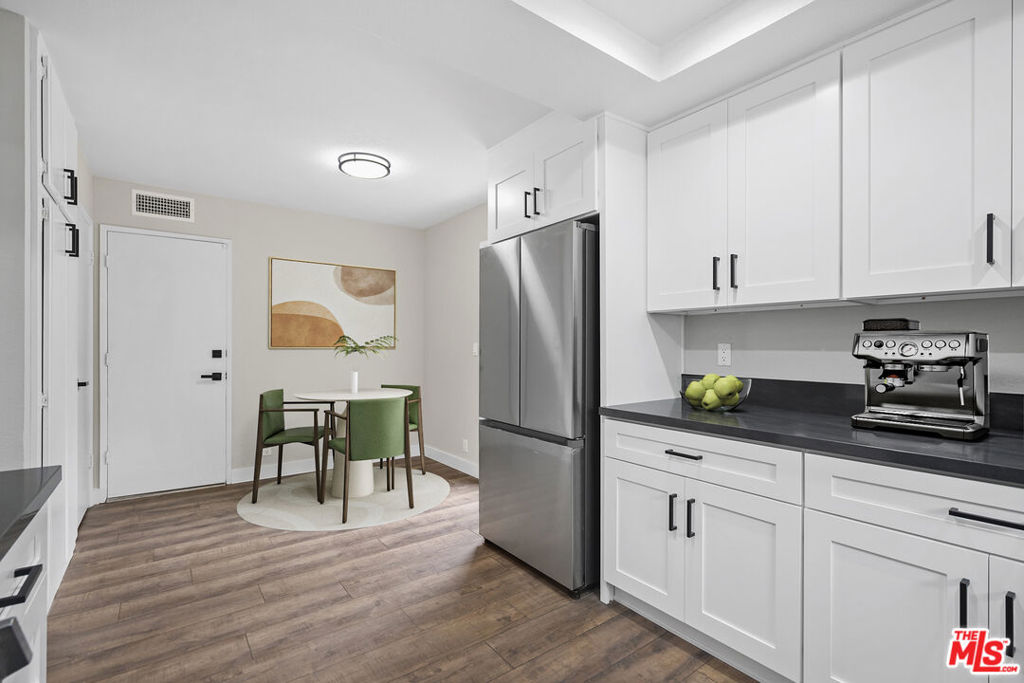 2749 Amber Wood Place