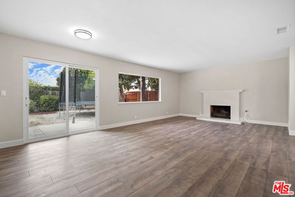 2749 Amber Wood Place