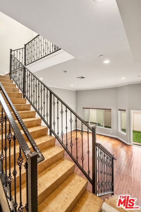 Properties 4 5241 Colodny Drive 103