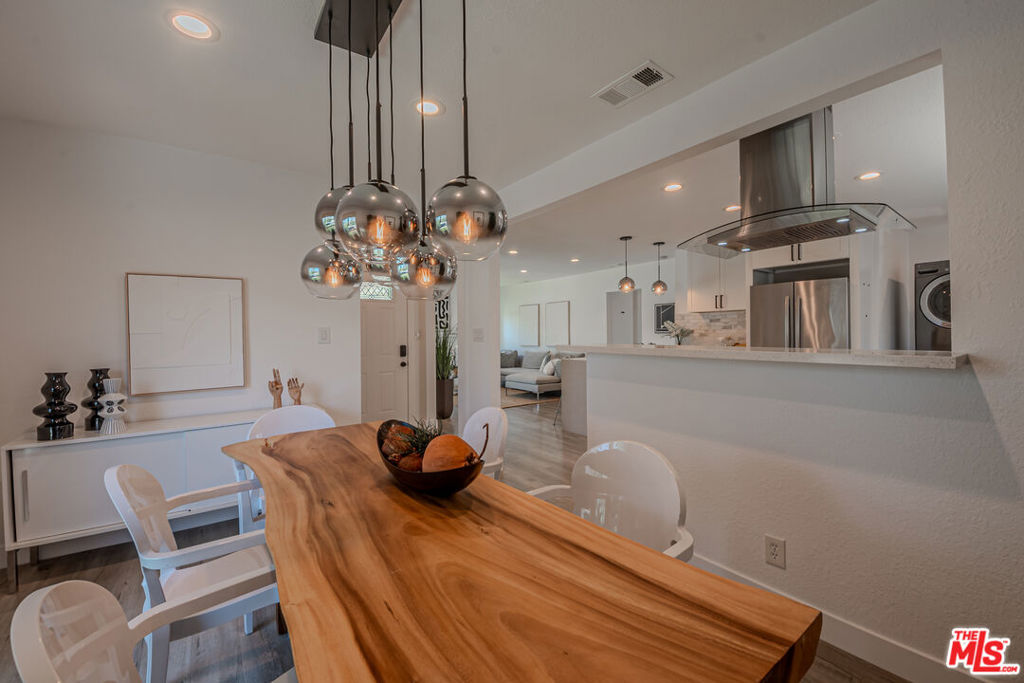 3914 Somerset Drive