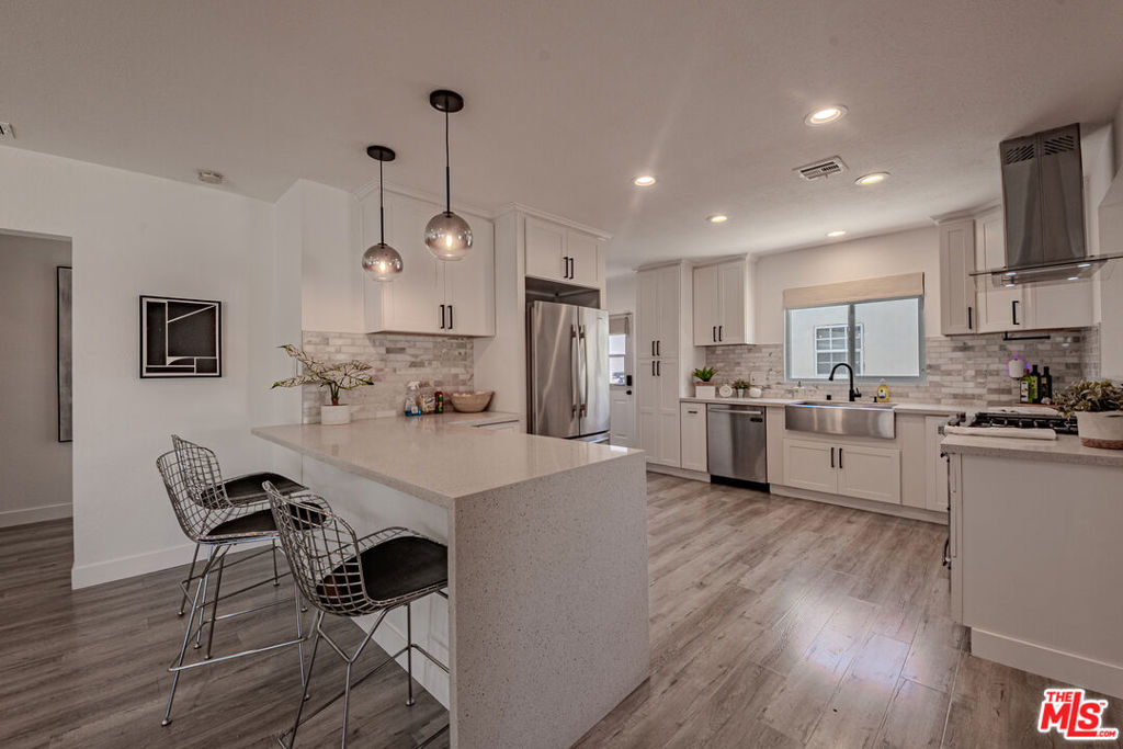 3914 Somerset Drive
