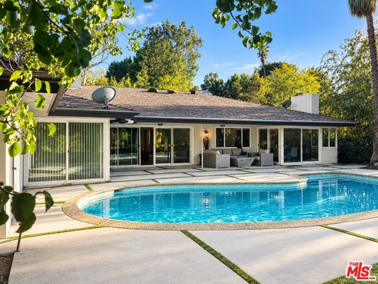 15701 ROYAL RIDGE RD, SHERMAN OAKS, CA 91403 - Image ff68cab131a00c4da33d227cc91ef71e/2866900136
