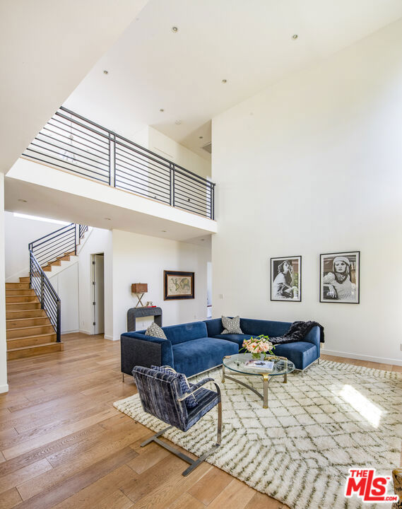 Properties 4 1647 Hi Point Street