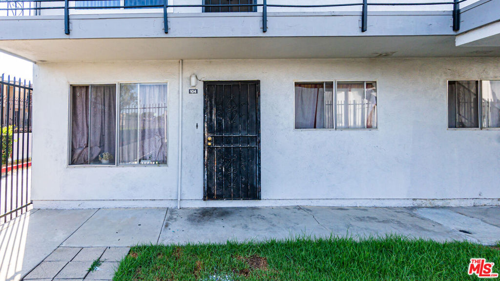 5500 Ackerfield Avenue 104