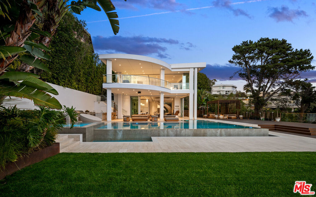 Properties 1 1609 Magnetic Terrace
