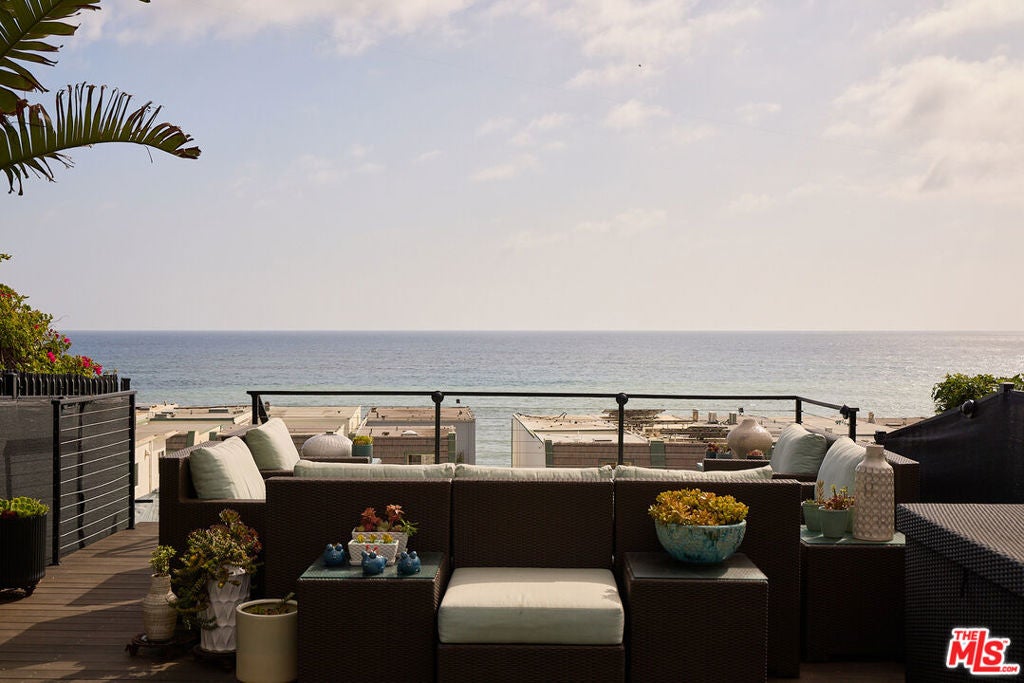 11770 Pacific Coast Highway U
