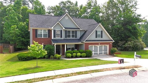 Single Family Residence in Jefferson GA River Rock Circle.jpg