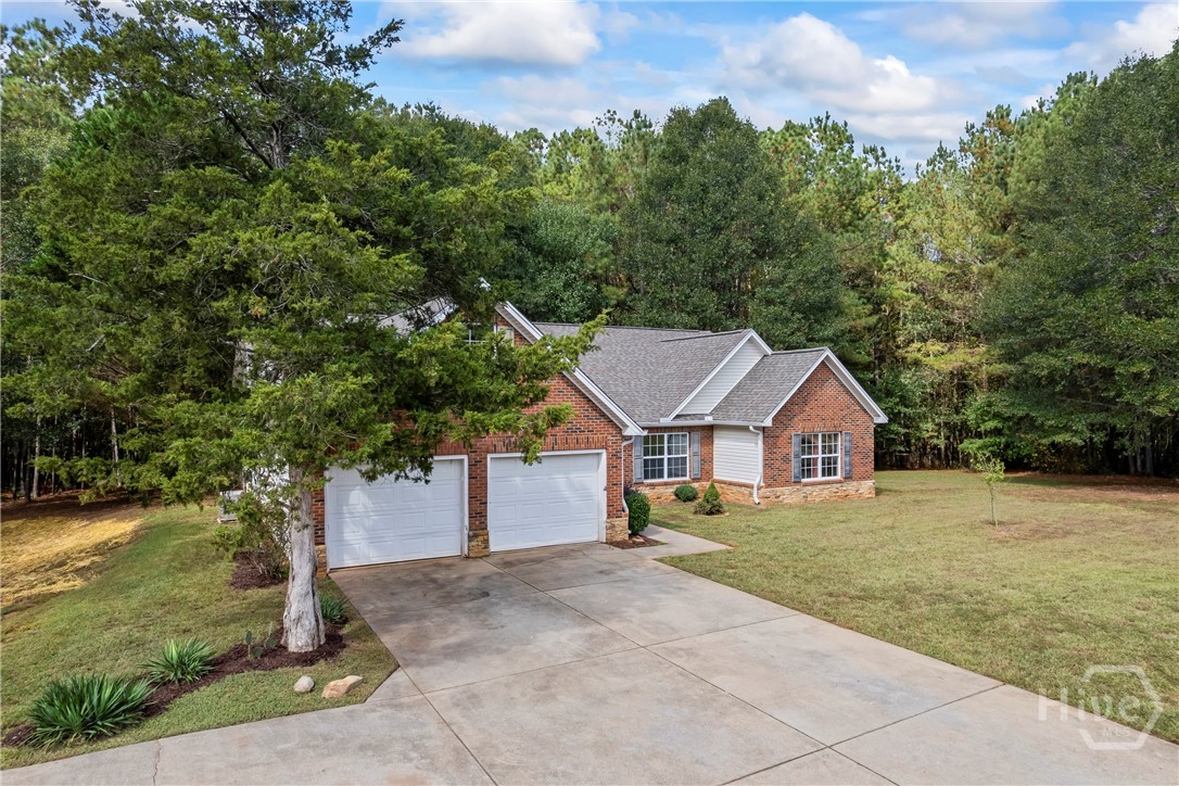 150 Buckeye Trails Drive