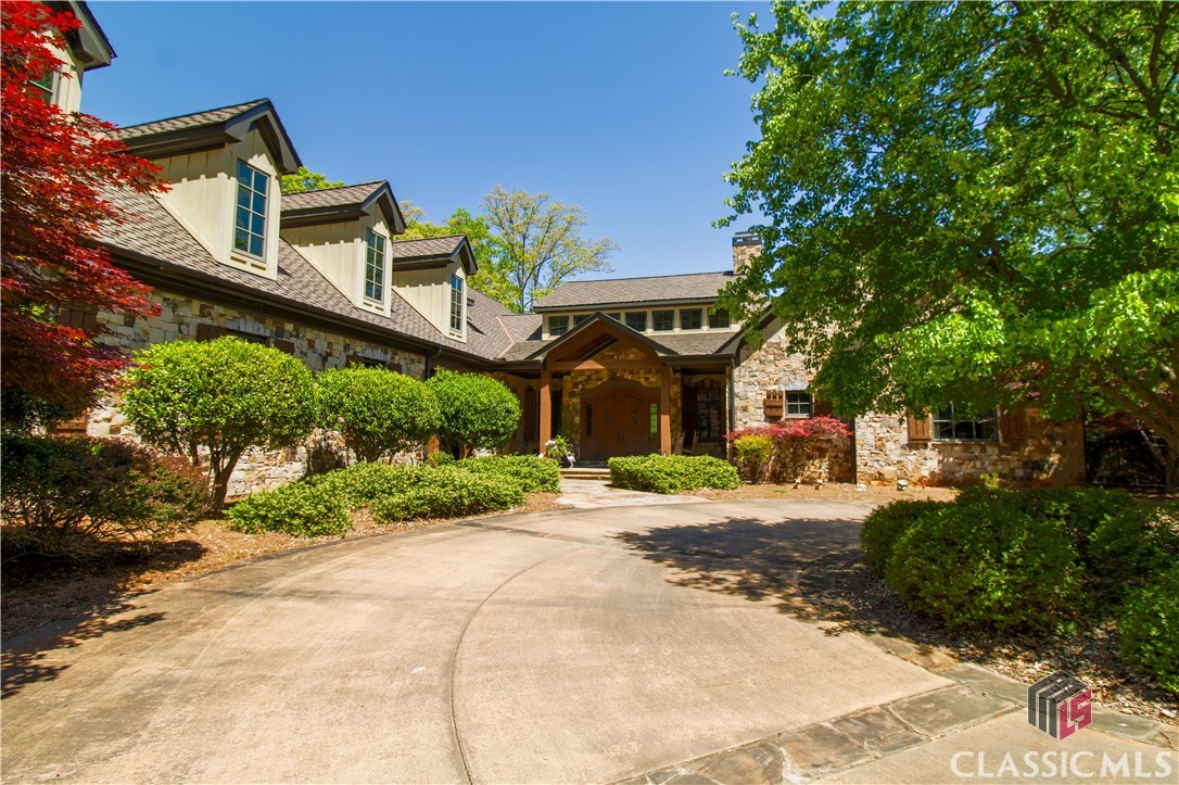 43 River Shoals Drive