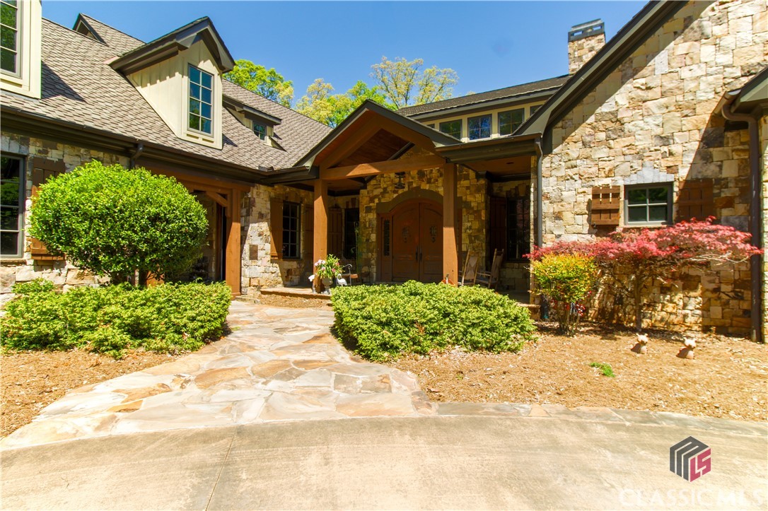 43 River Shoals Drive