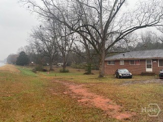 910, 910 B & 1010 Hull Road