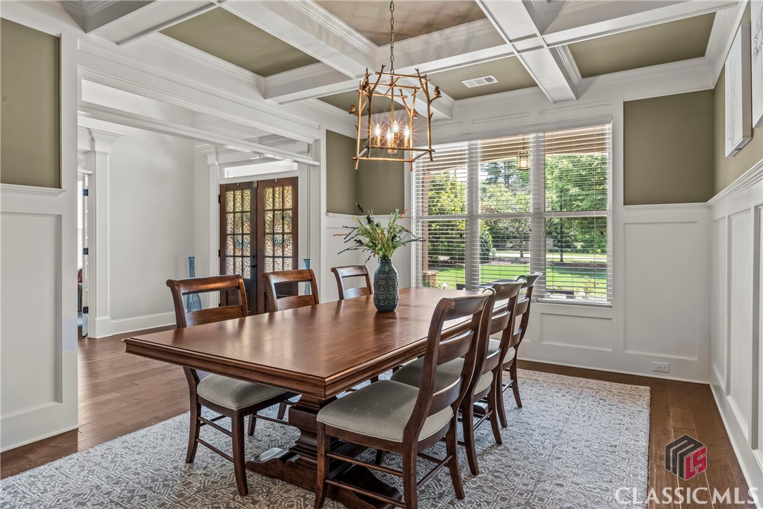 1110 Highland Park Way