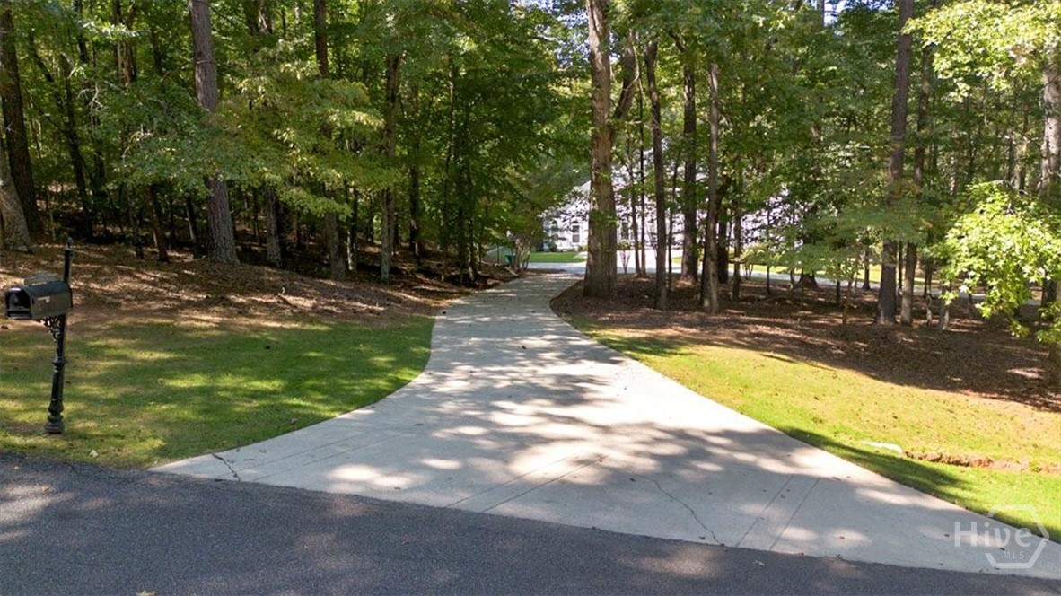 1061 Riverside Drive Drive