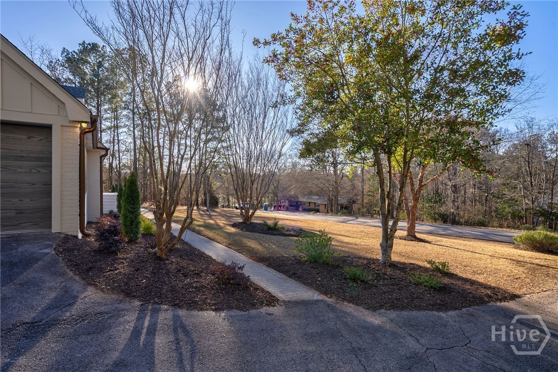 1131 Hollow Creek Lane