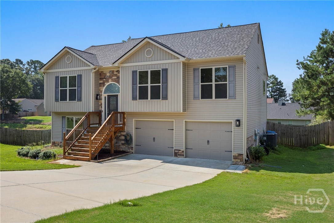 1529 Blakewood Trail