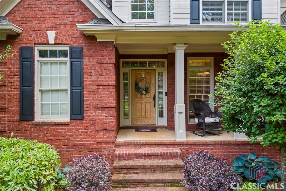 1050 Summit Oaks Drive