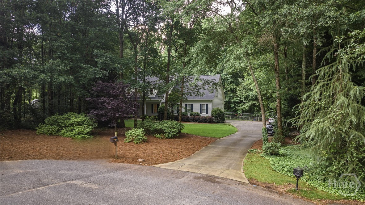 325 Twin Oaks Circle