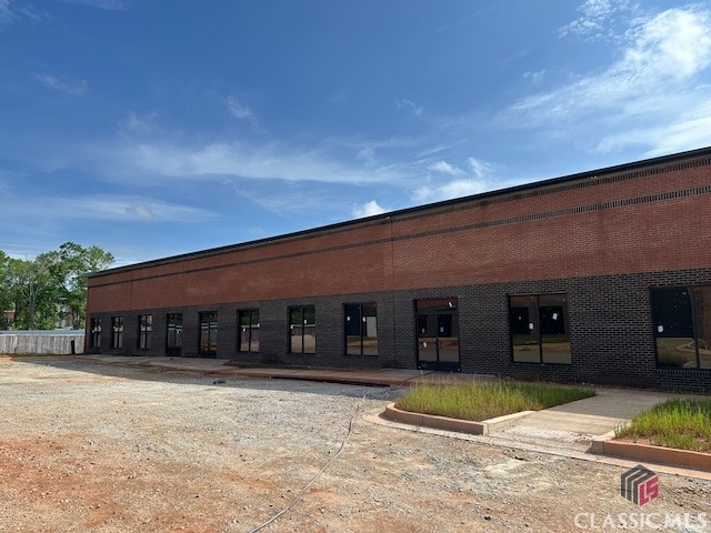 1052 Moreland Heights Road 300