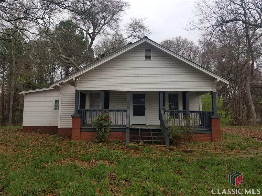 1862 Railroad Street