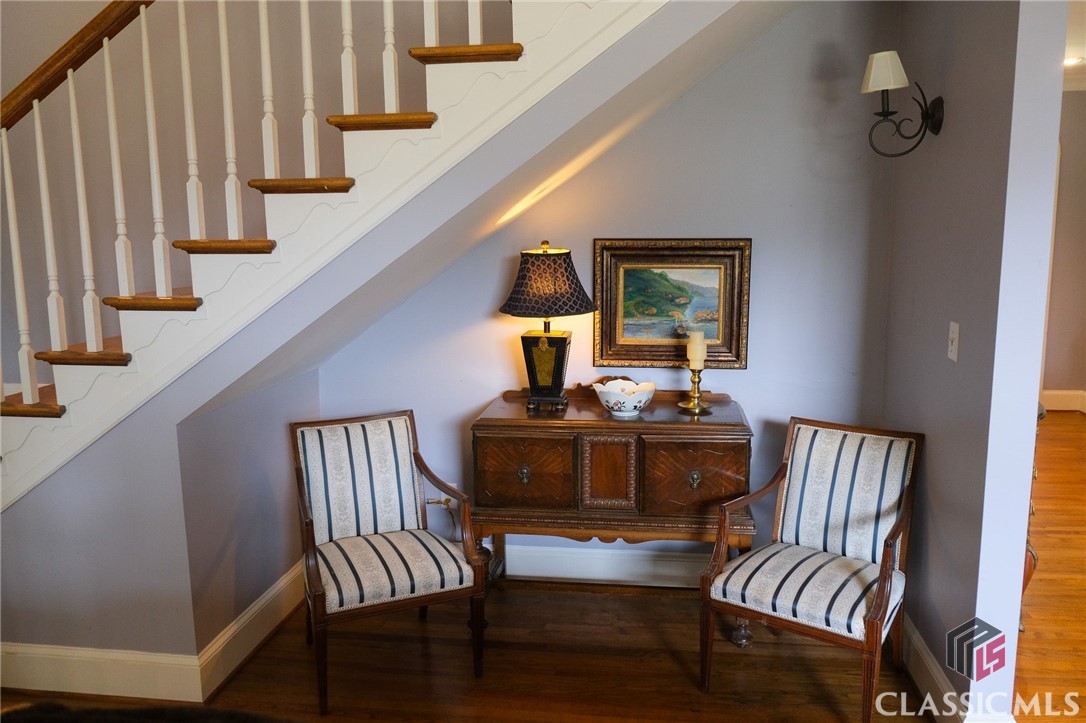 1101 Forrest Hills Drive