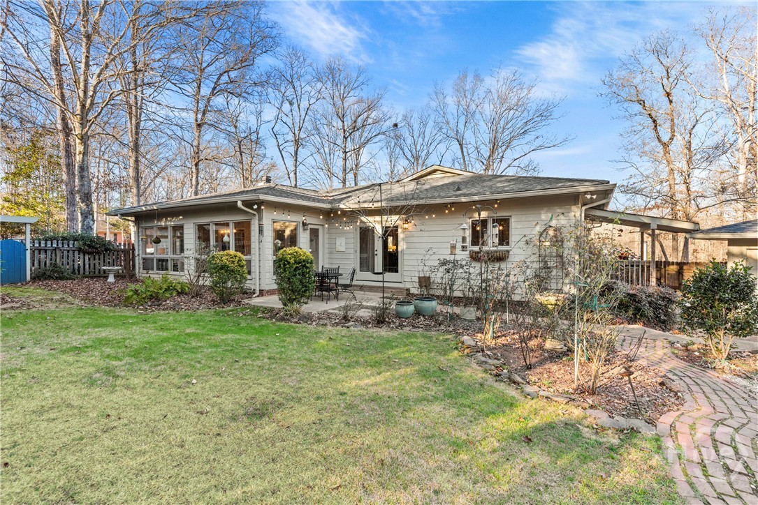 272 Chesterfield Road