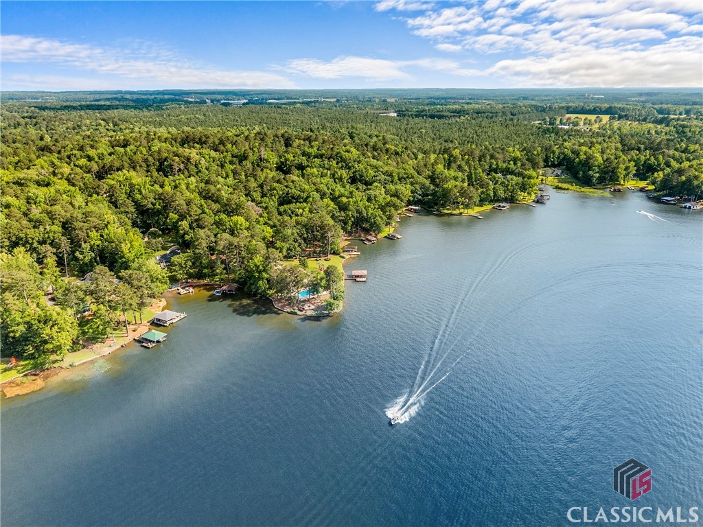 112 Dogwood Point
