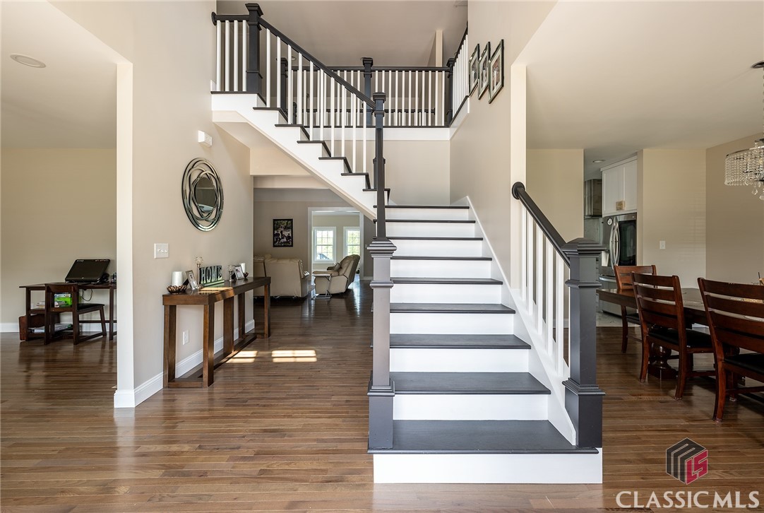 Hull, Georgia 30646, United States, 5 Bedrooms Bedrooms, ,5 BathroomsBathrooms,Residential,Pending,241773