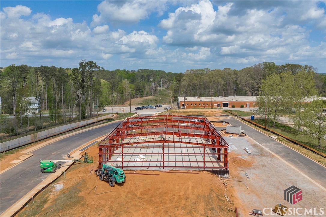 161 Fritz Mar Lane 100 (BUILDING)