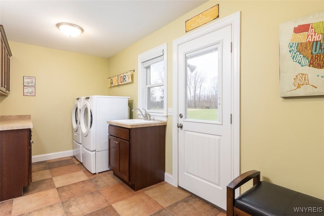 841 Girdle Road, Elma, New York image 10