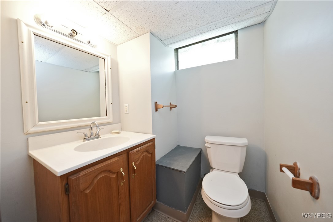 51 E Rouen Drive, Cheektowaga, New York image 25