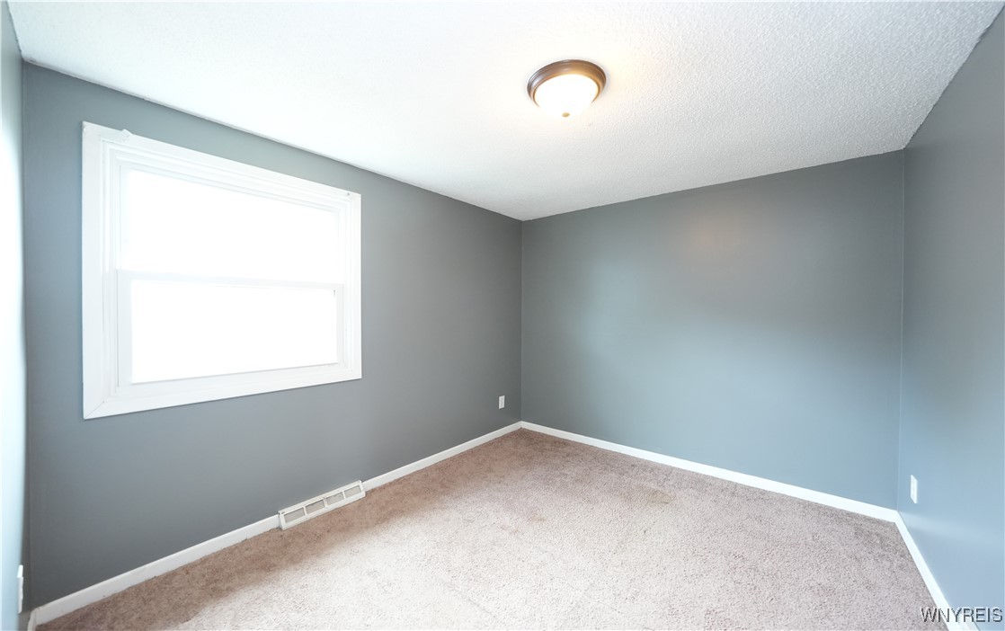 51 E Rouen Drive, Cheektowaga, New York image 20